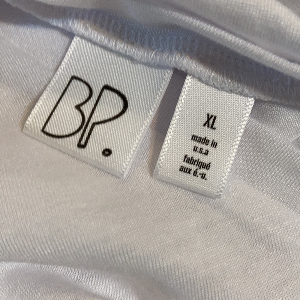 NWOT BP V Neck Basic White T Shirt - Picture 8 of 8